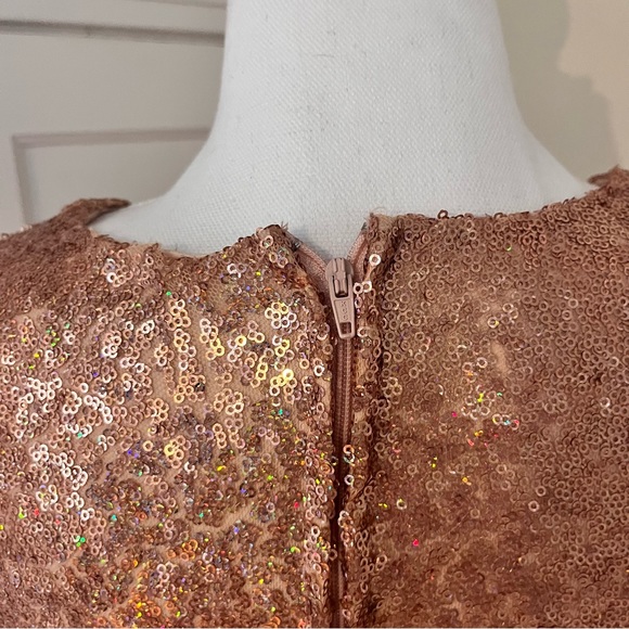 Rose Gold Sequin Cocktail dress plunging v neck sleeves - Picture 12 of 14